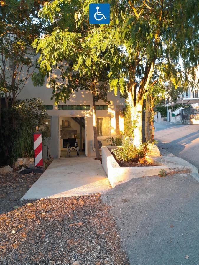 Mare Apartma Pula